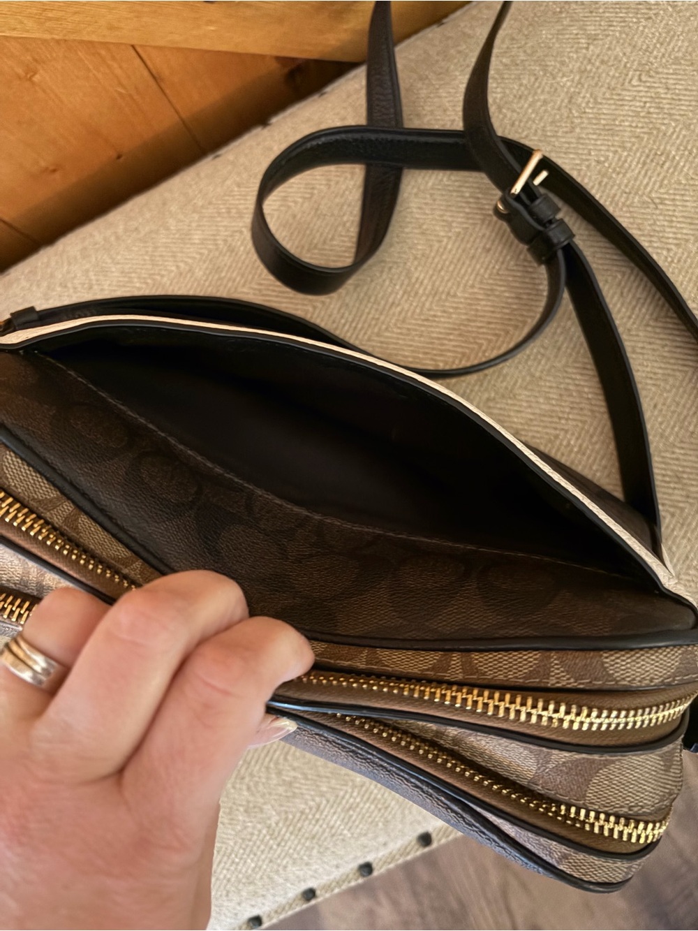 COACH Jes Crossbody Bag in Blocked Signature Canvas | Model #C1767 - Picture 9 of 15